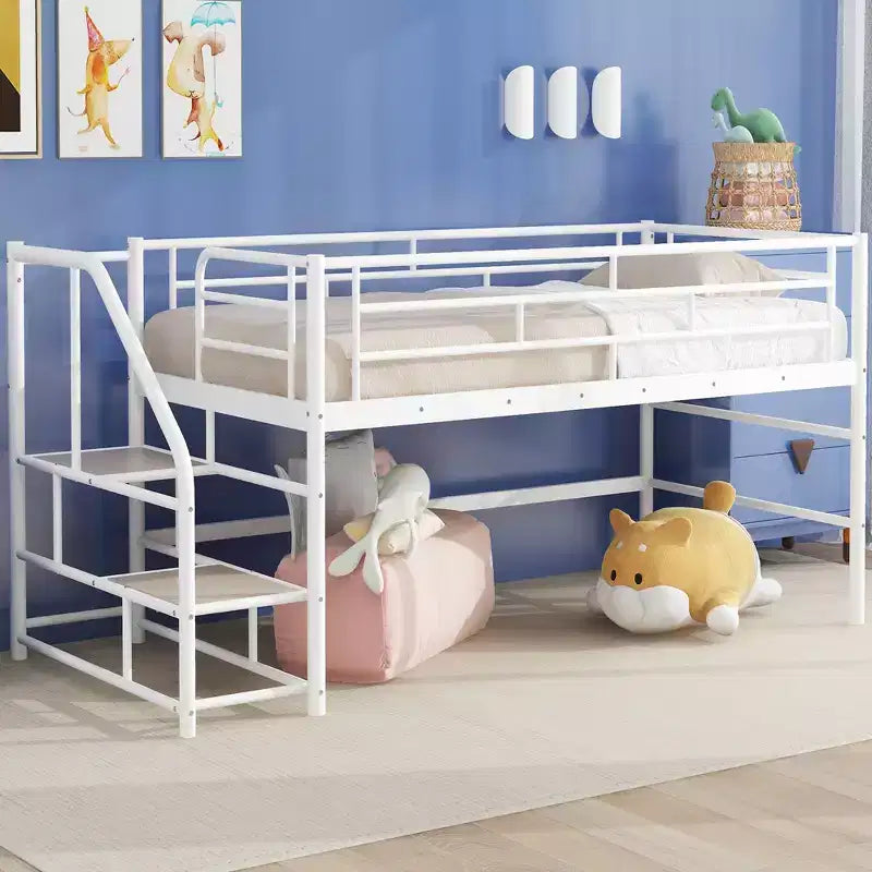 Lit mi-hauteur avec escalier de rangement