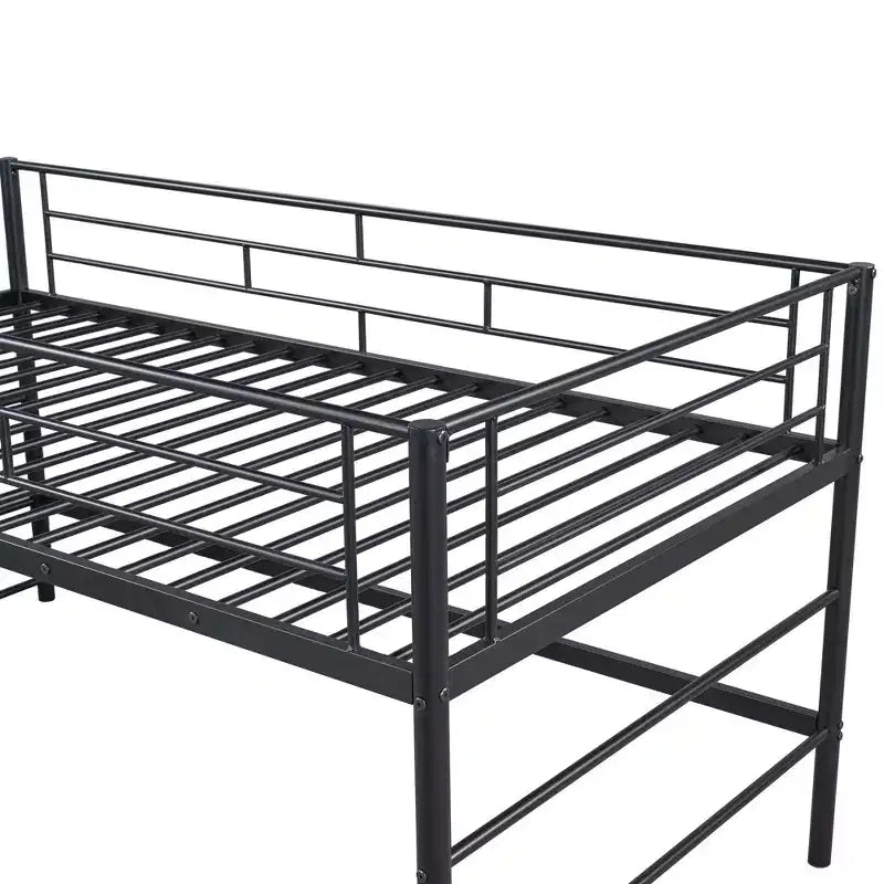 Lit mi-hauteur avec escalier de rangement