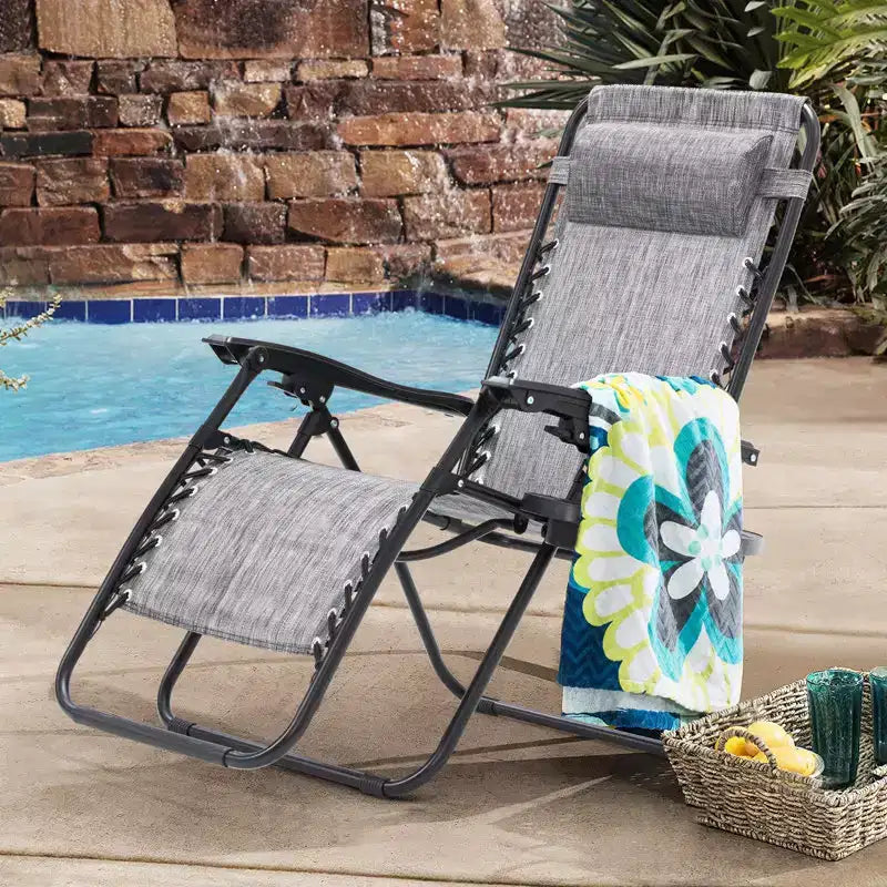 Lot de 2 chaises longues zéro gravité, chaises de patio inclinables pliantes avec porte-gobelet et appuie-tête