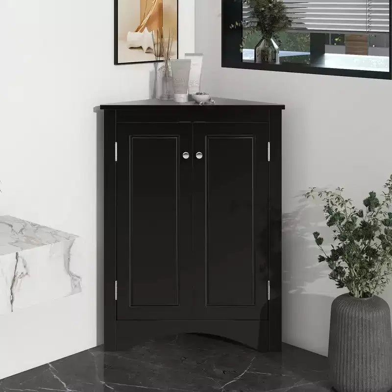 Meuble de salle de bain d'angle triangulaire avec étagères réglables