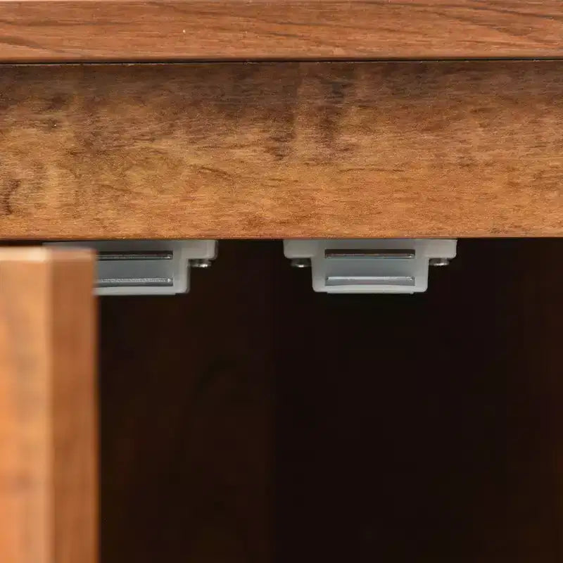 Meuble de salle de bain d'angle triangulaire avec étagères réglables