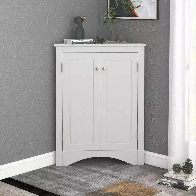 Meuble de salle de bain d'angle triangulaire avec étagères réglables