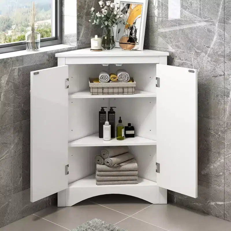 Meuble de salle de bain d'angle triangulaire avec étagères réglables