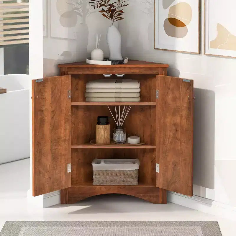 Meuble de salle de bain d'angle triangulaire avec étagères réglables