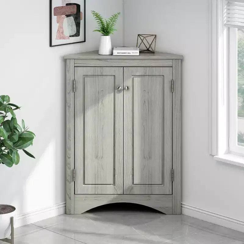 Meuble de salle de bain d'angle triangulaire avec étagères réglables